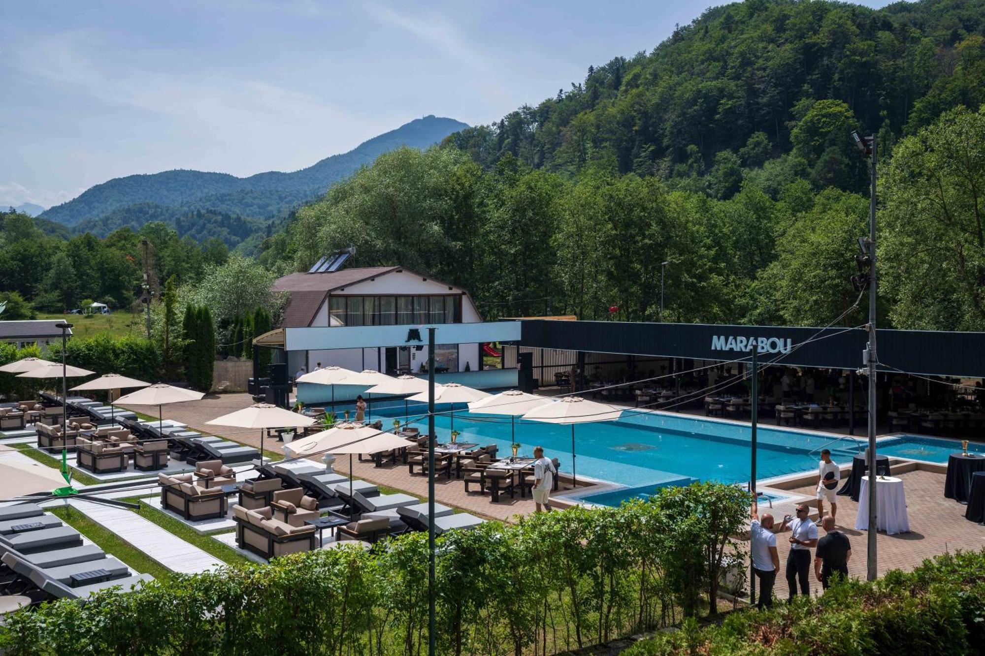Marabou Resort Brasov Ngoại thất bức ảnh