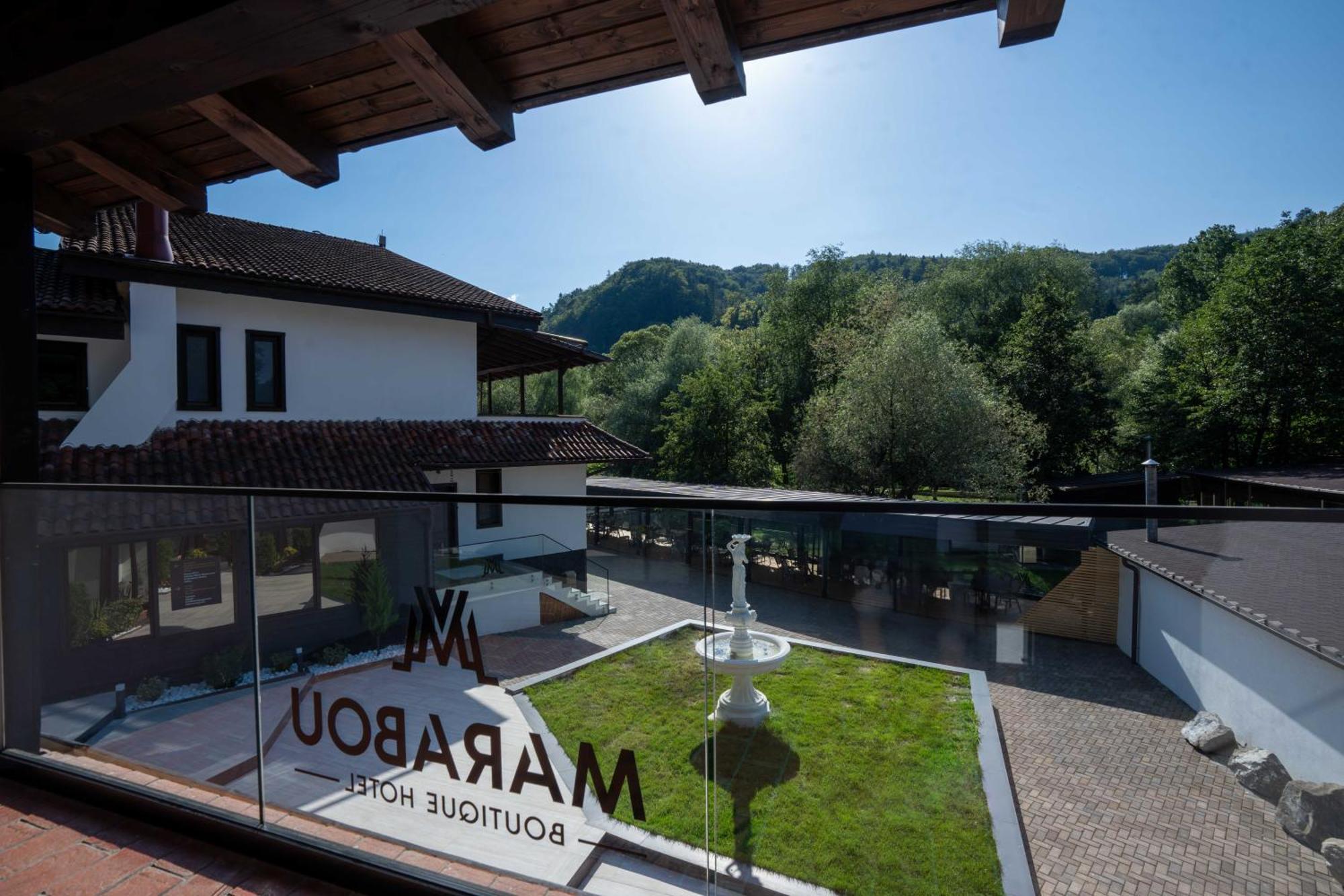 Marabou Resort Brasov Ngoại thất bức ảnh