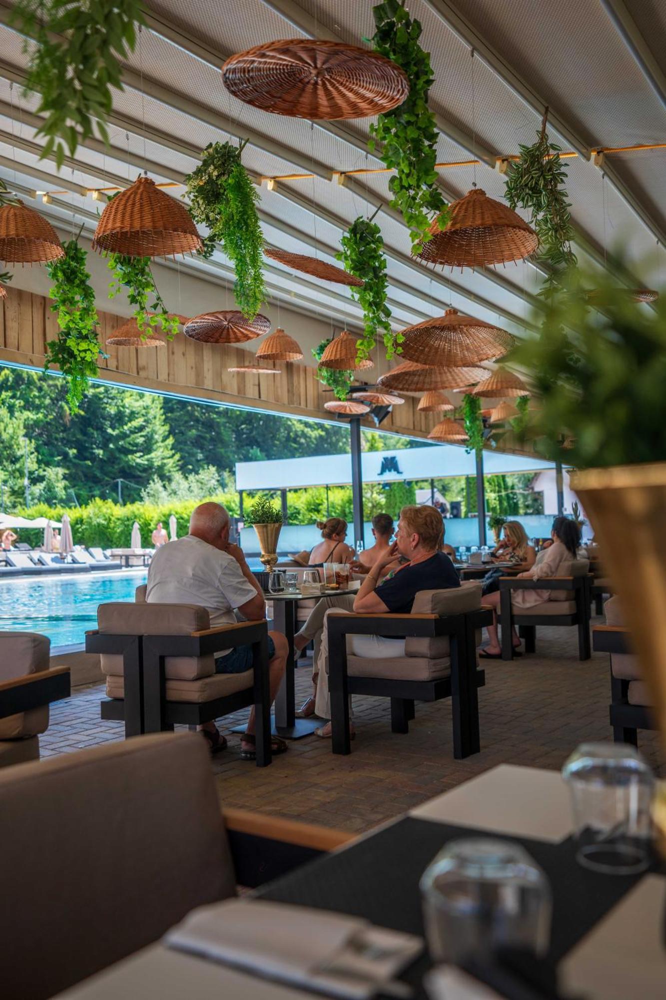 Marabou Resort Brasov Ngoại thất bức ảnh