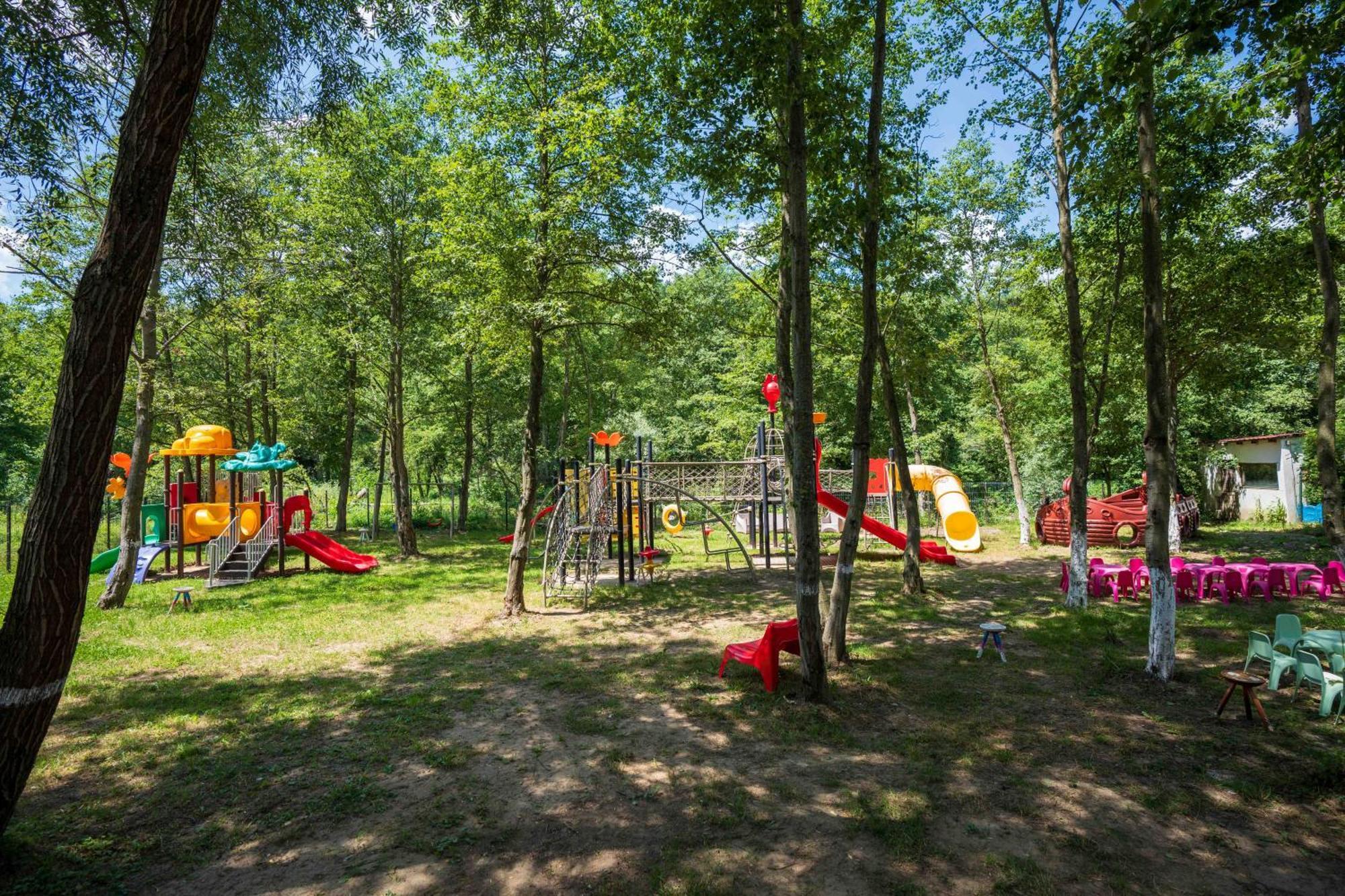 Marabou Resort Brasov Ngoại thất bức ảnh